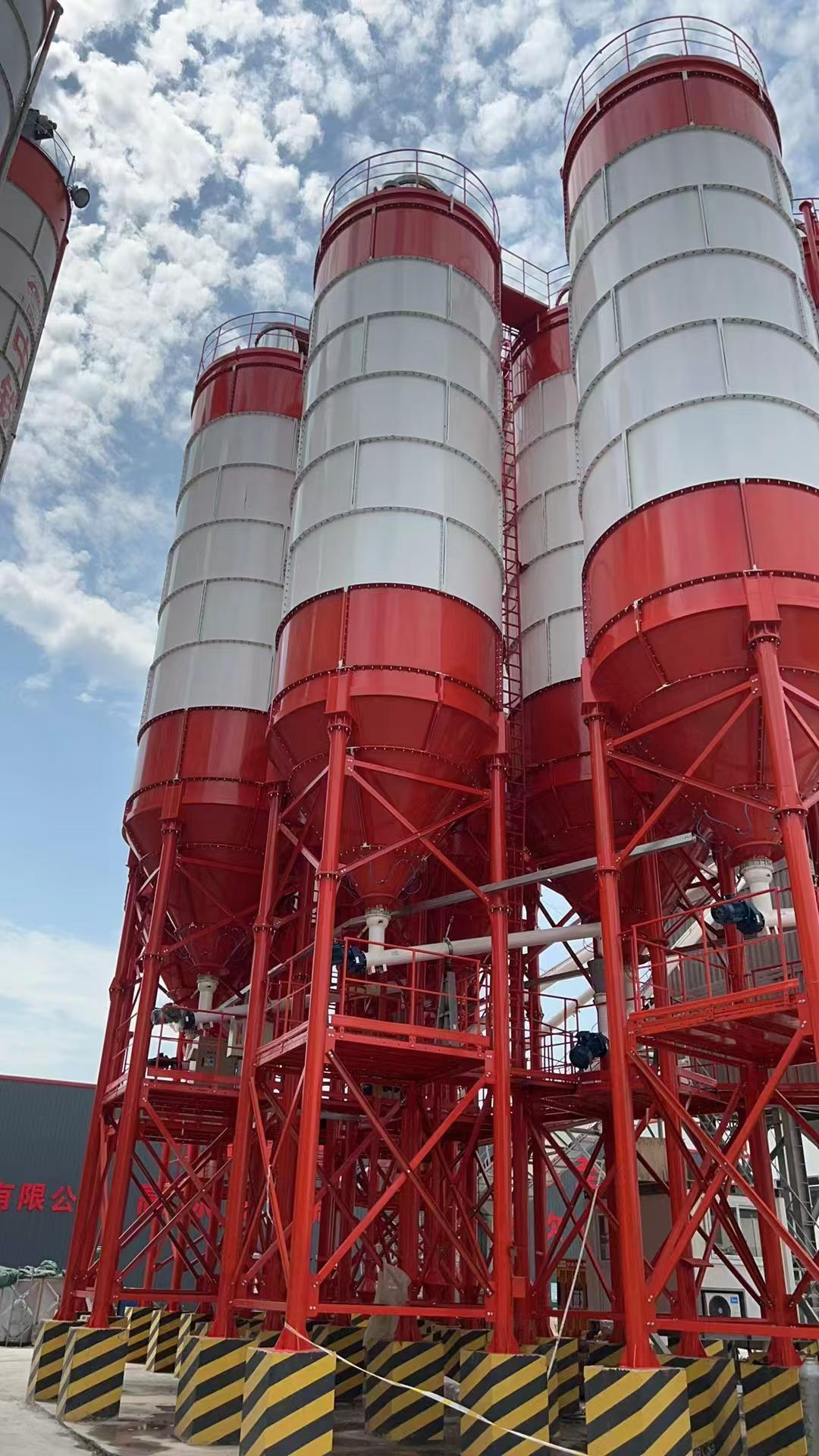 Multi-silo cement storage system with screw conveyor connections