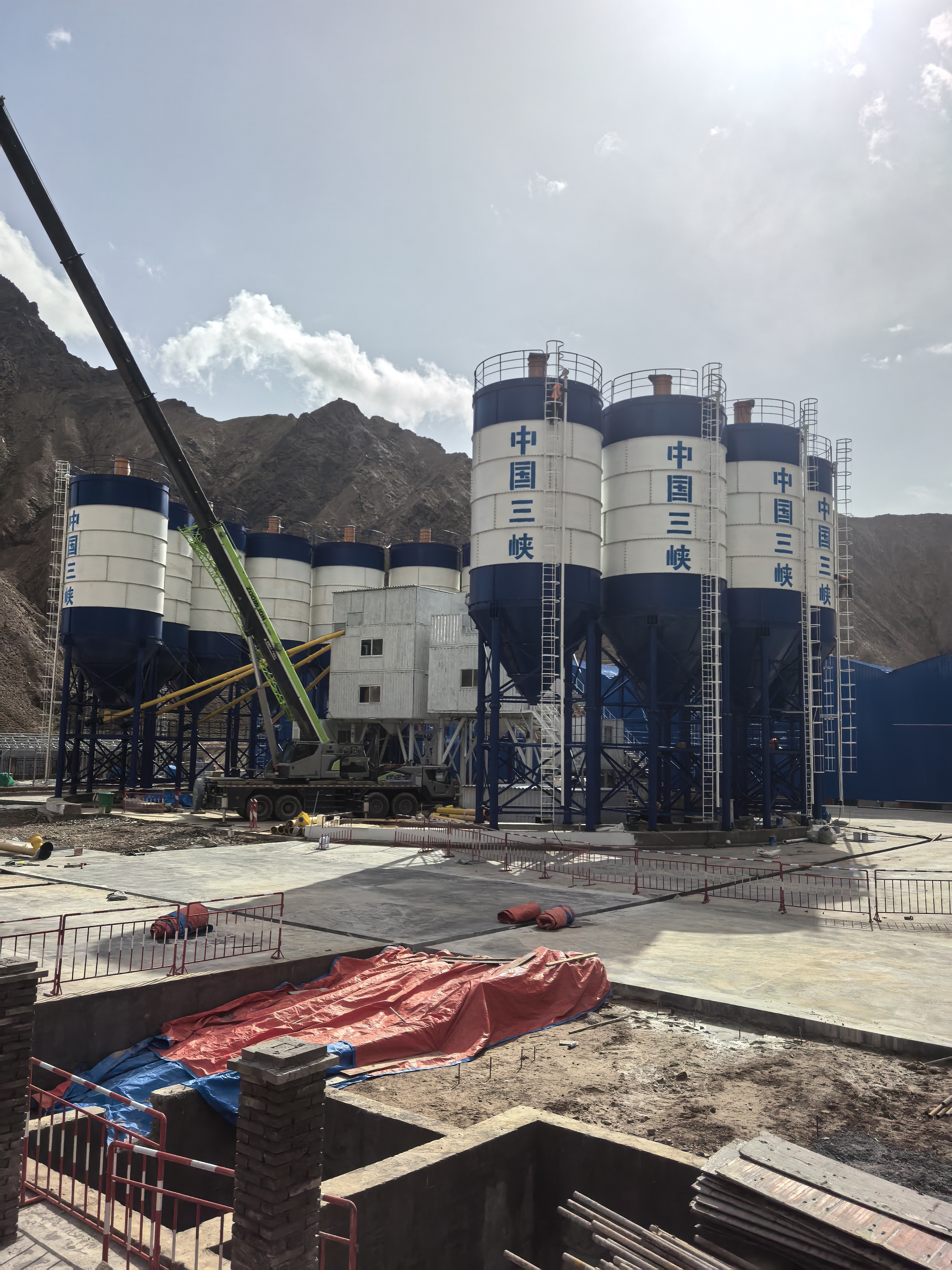 Dry mortar plant solution